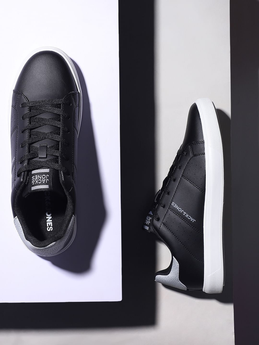 Black Sneakers - 6