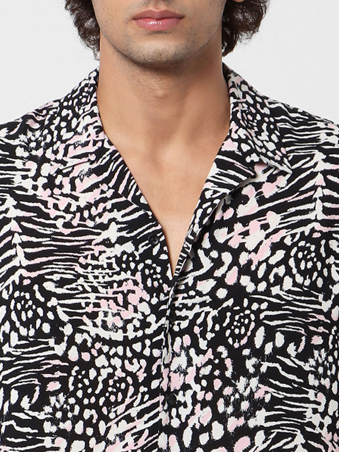 Black Animal Print Short Sleeves Shirt