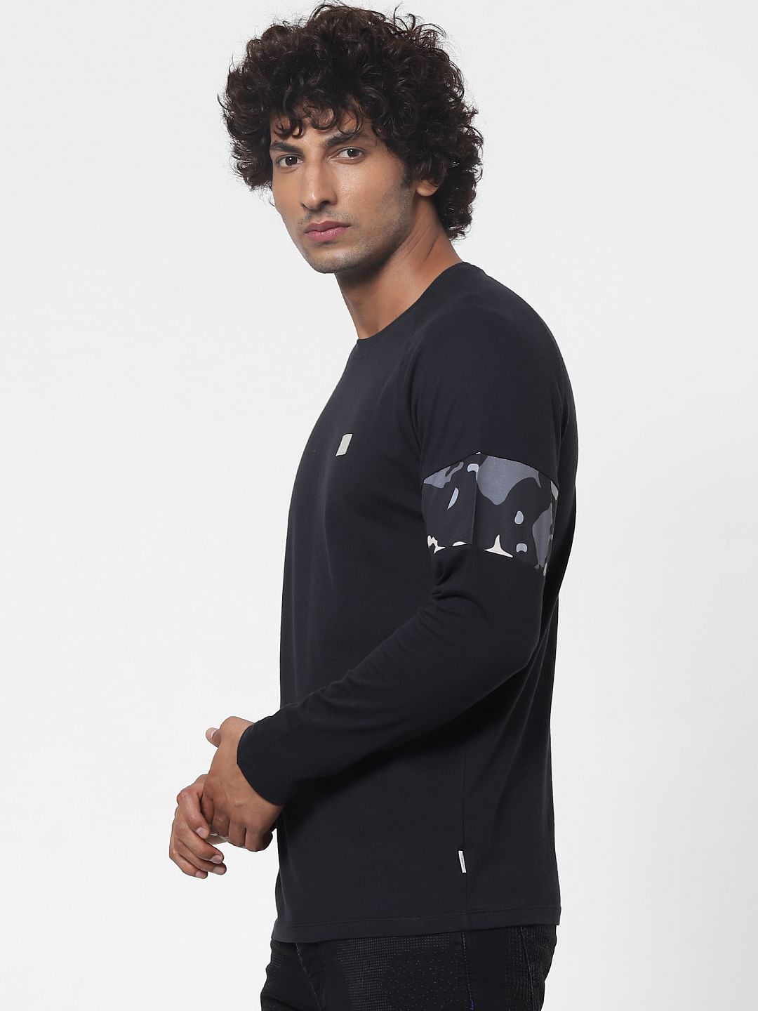 Black Sleeve Print Full Sleeves T-shirt