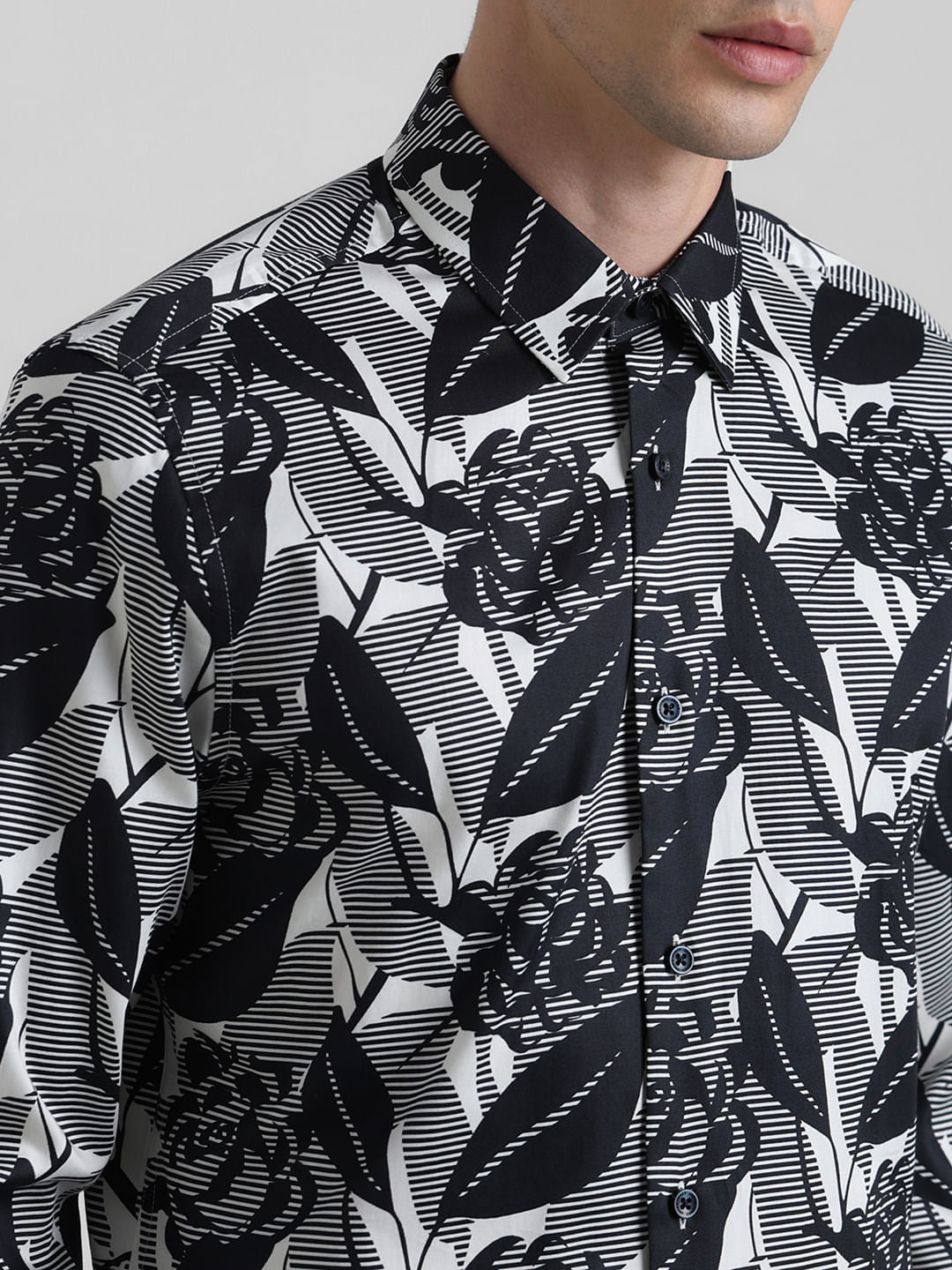 Black Abstract Print Full Sleeves Shirt