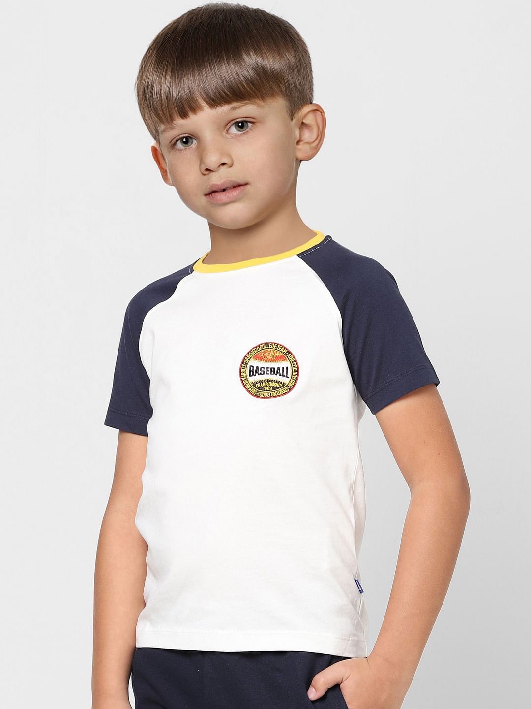 Boys White Colourblocked Crew Neck T-shirt