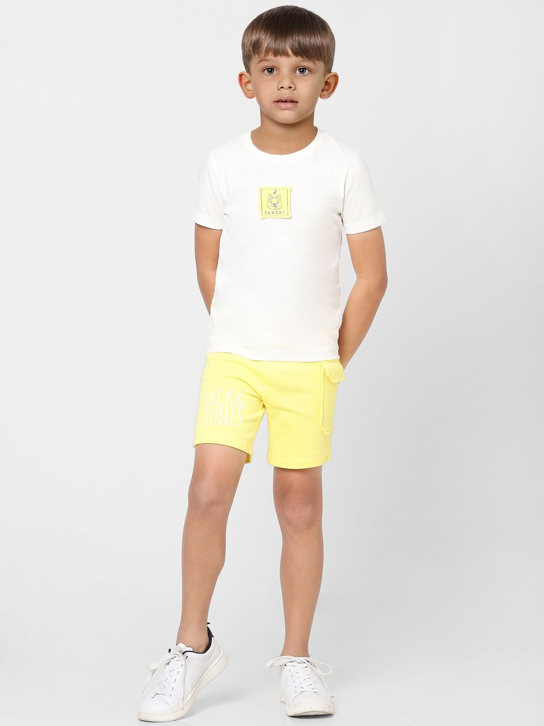 Boys White Post-It Graphic Print Crew Neck T-shirt - 4/5Y