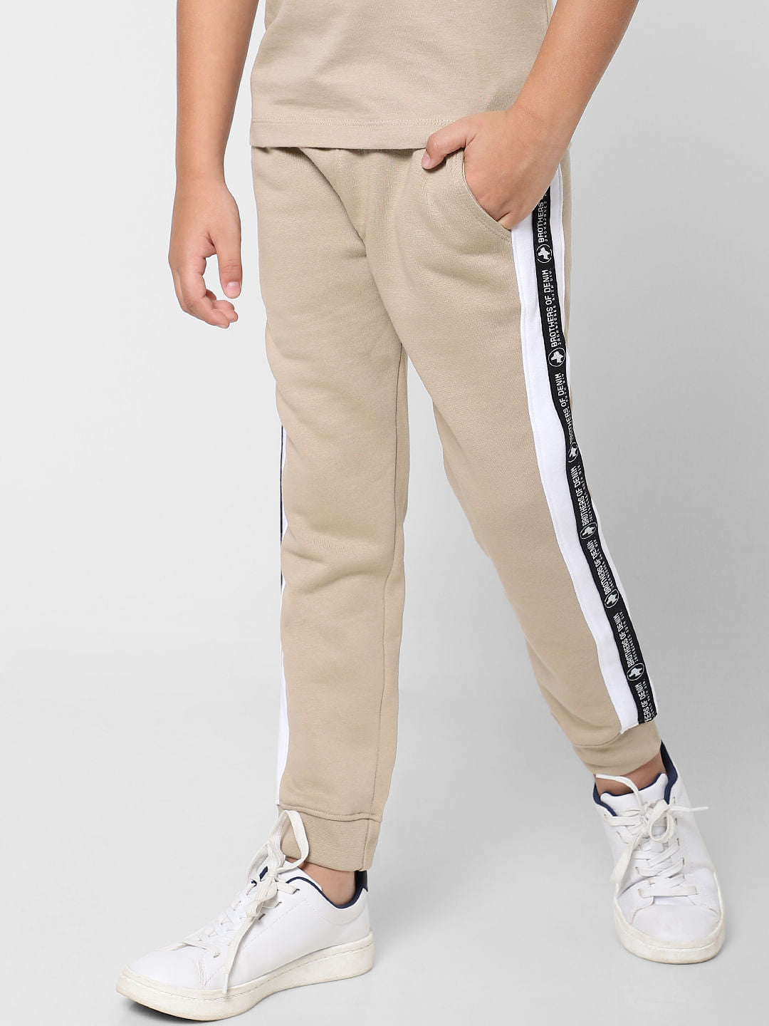Boys Beige Mid Rise Tape Detail Sweatpants