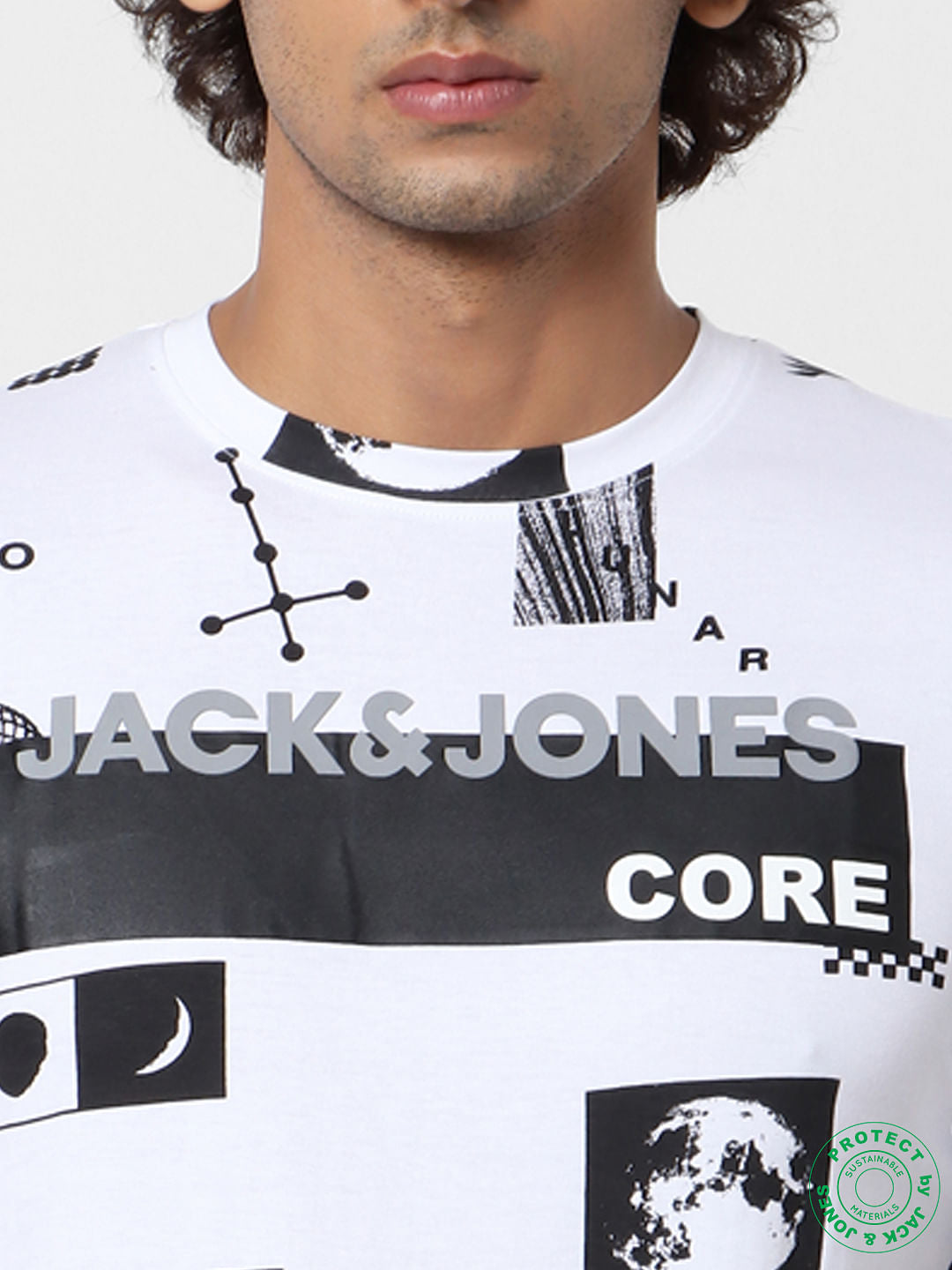 White Graphic Print Crew Neck T-shirt