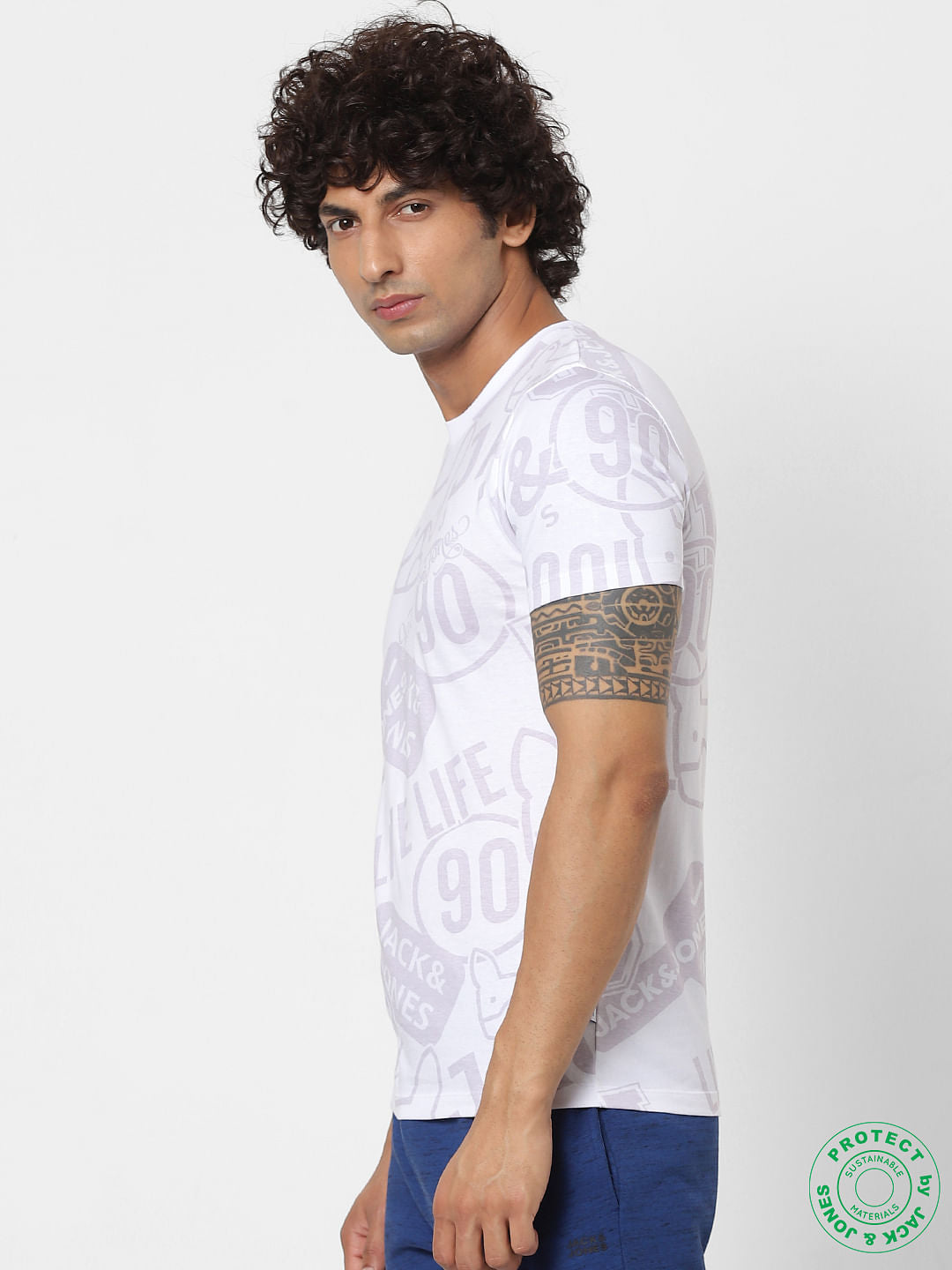 White All Over Graphic Print Crew Neck T-shirt