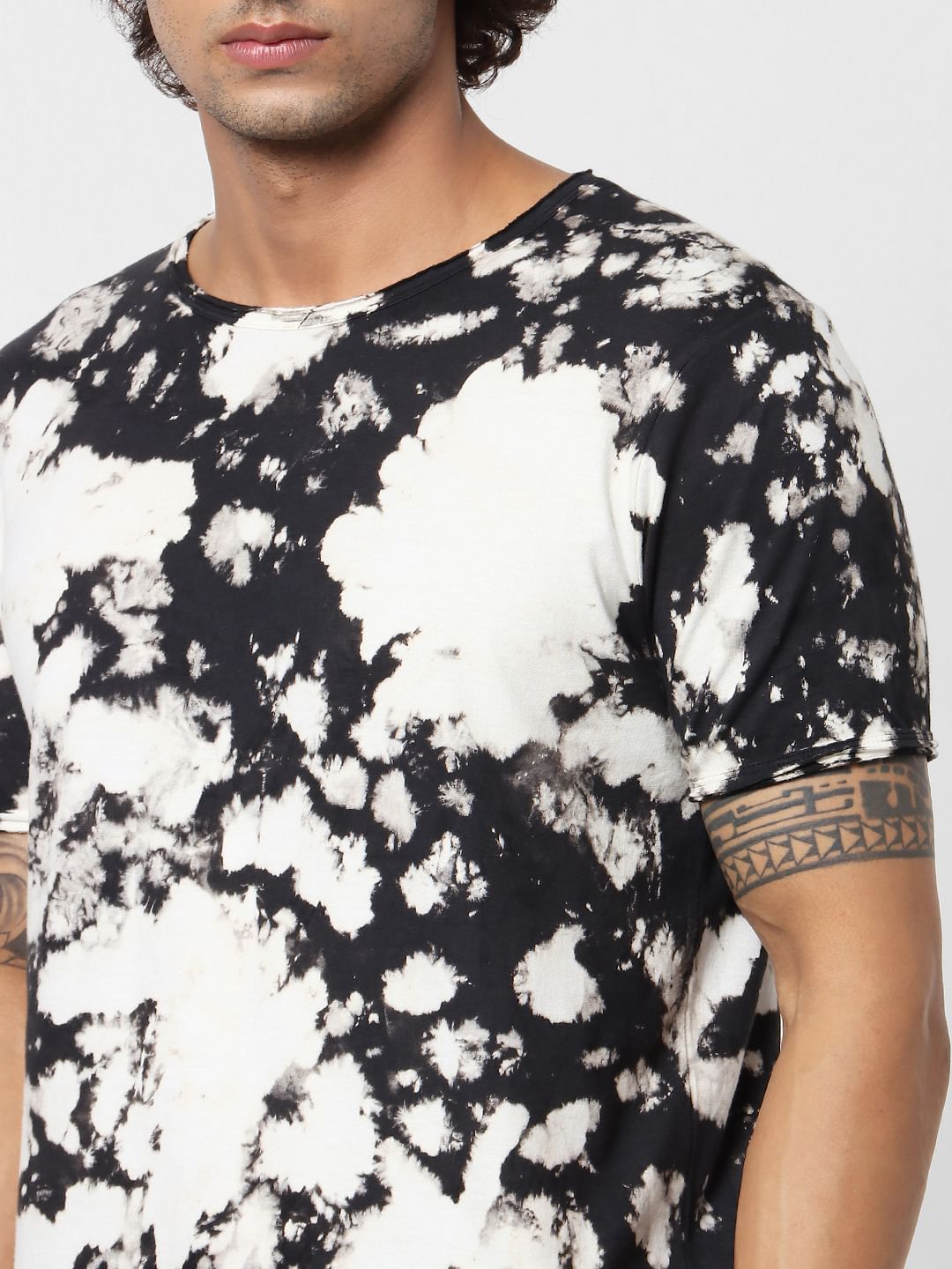 Black Tie Dye Crew Neck T-shirt