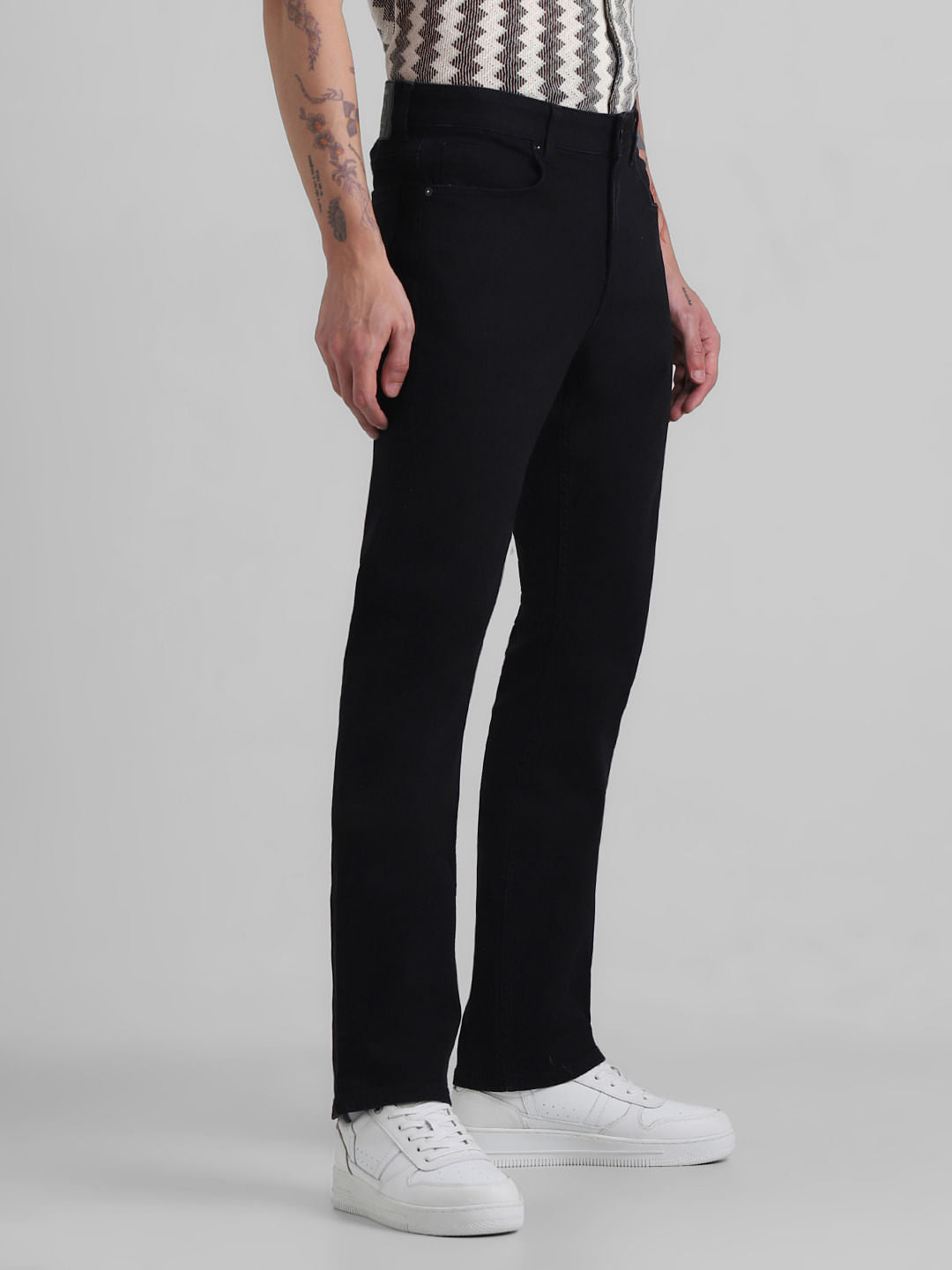 Black Mid Rise Clark Regular Fit Jeans