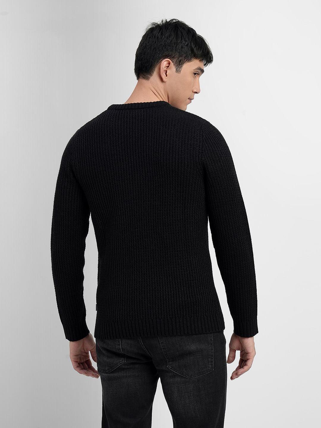 Black Pullover