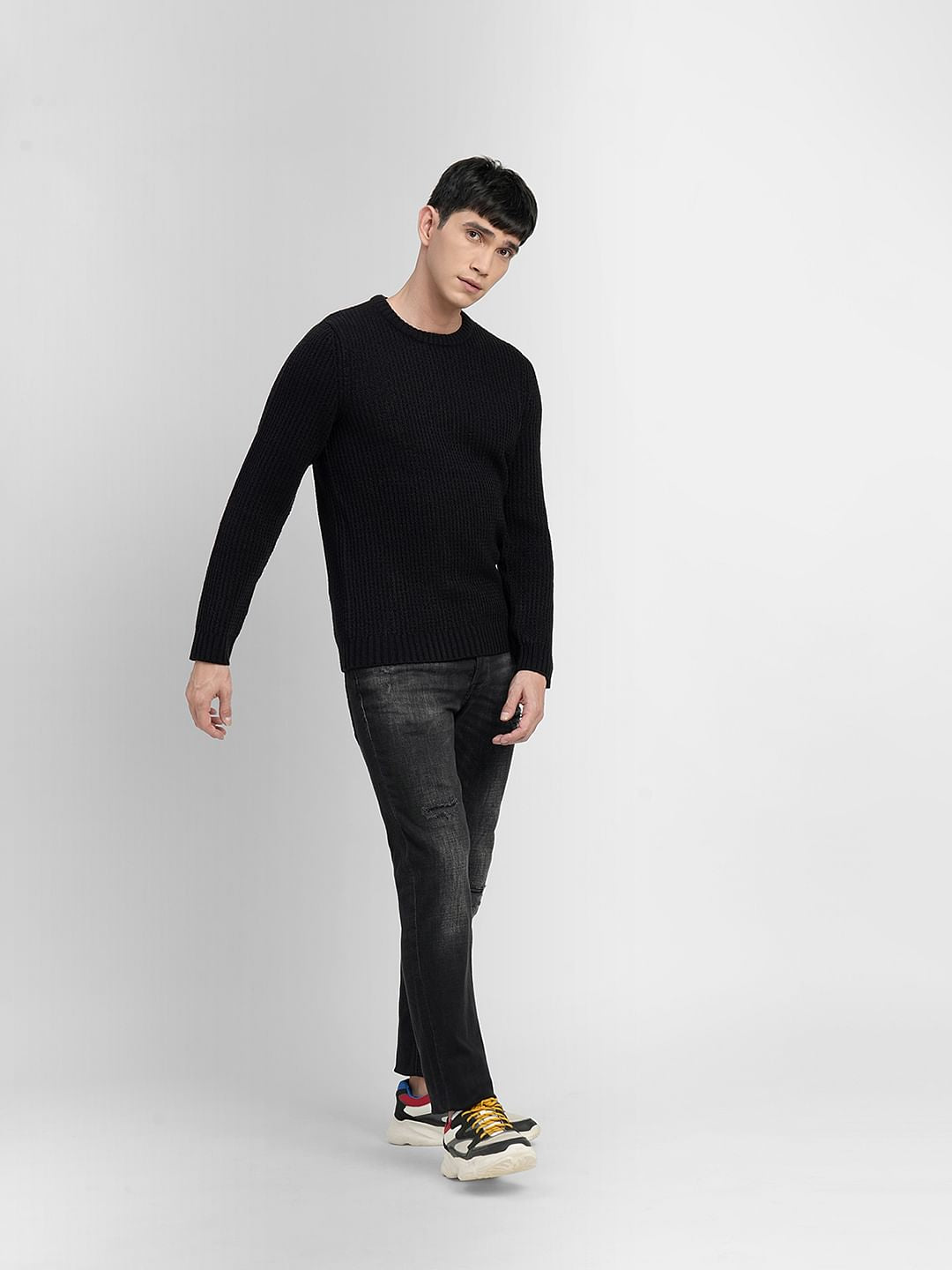 Black Pullover