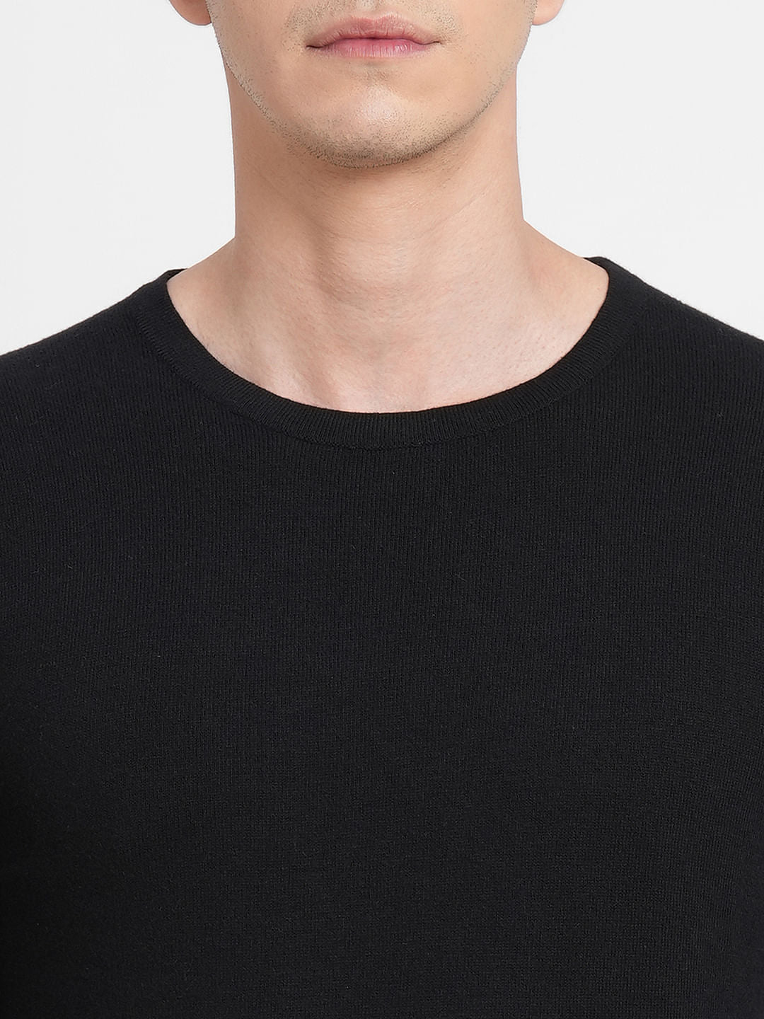 Black Pullover