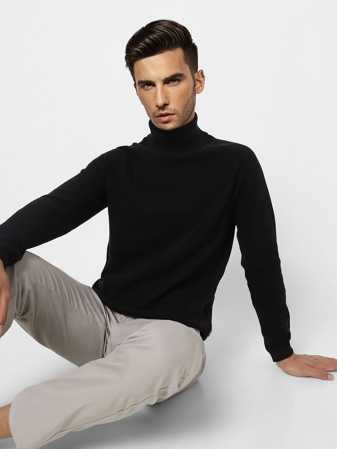Black Roll Neck Pullover - S