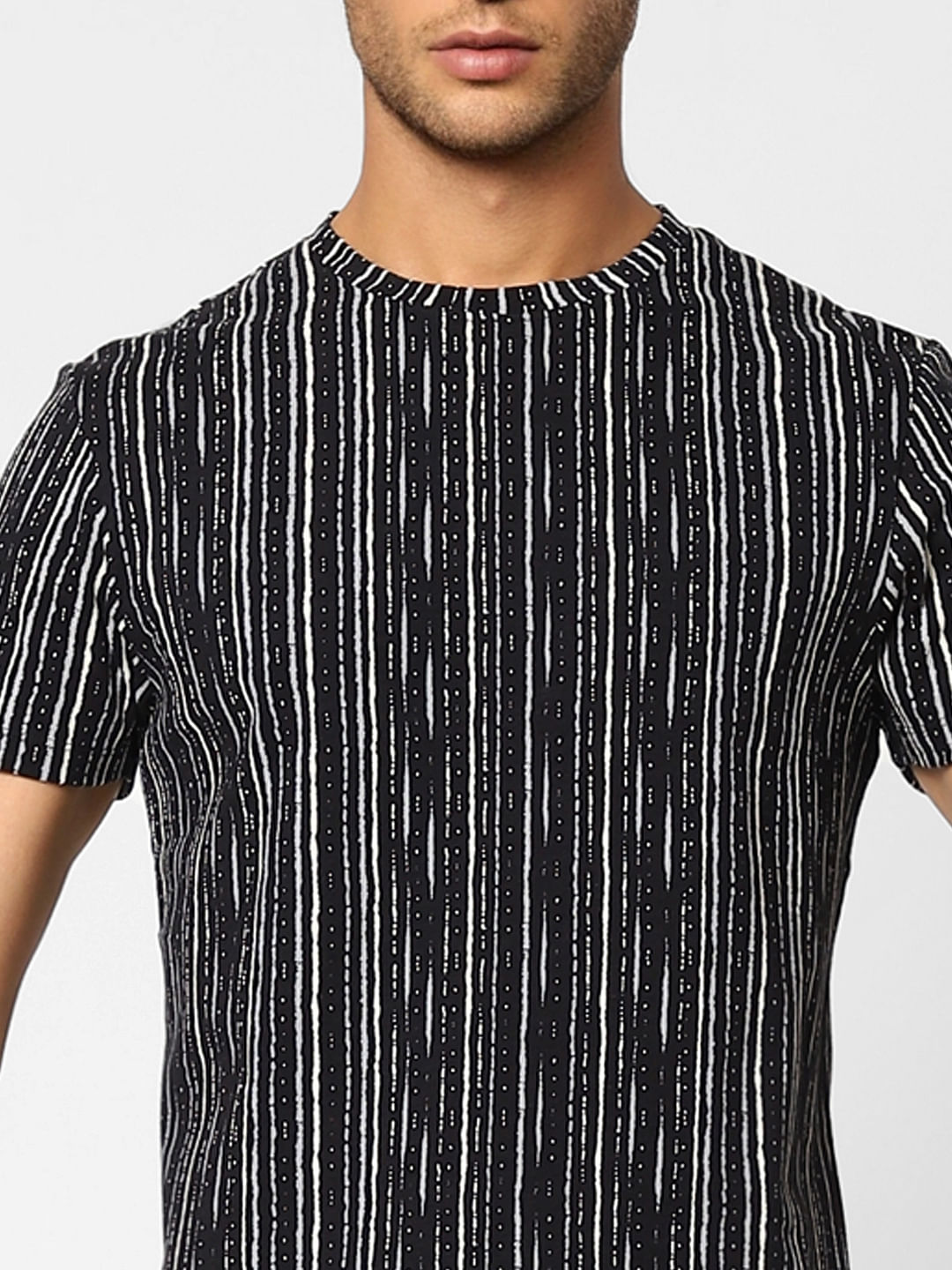 Black Printed Crew Neck T-shirt