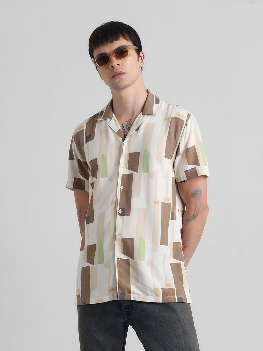 White Colourblocked Short Sleeves Shirt - S