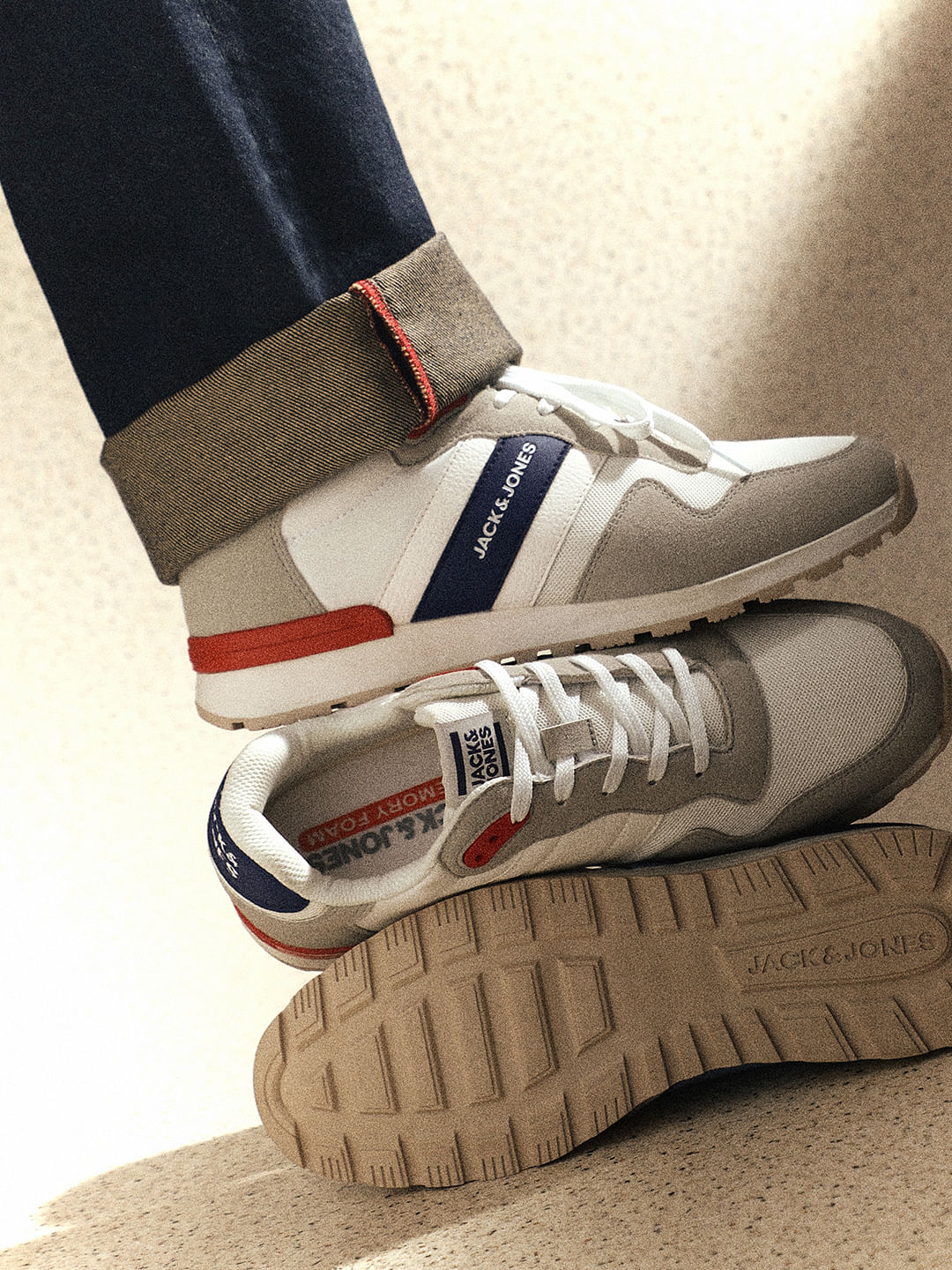 Off-White Colourblocked Logo Print Sneakers - 40