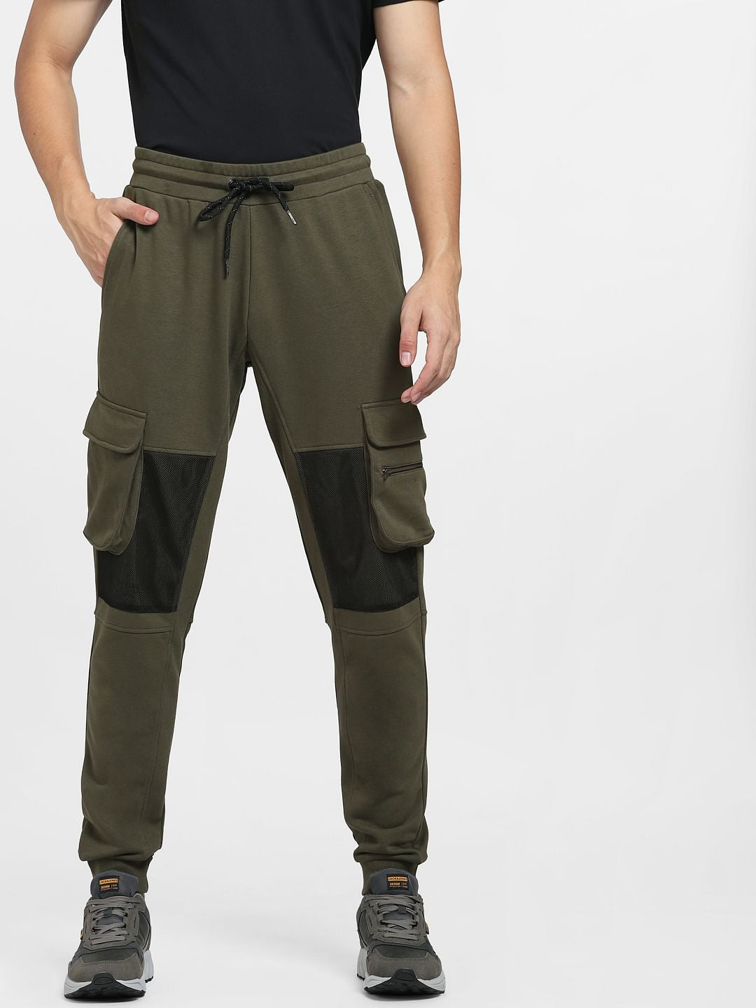 Green Mid Rise Colourblocked Sweatpants
