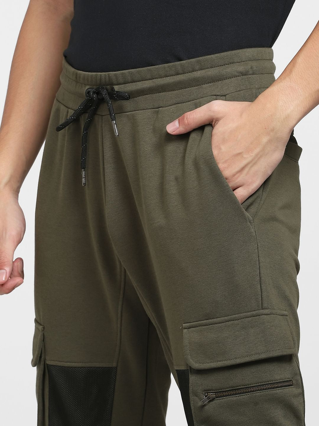 Green Mid Rise Colourblocked Sweatpants
