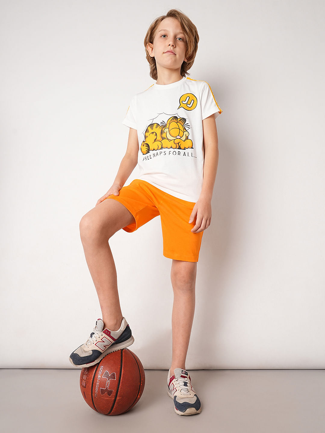 GARFIELD Orange Printed Shorts - 4/5Y