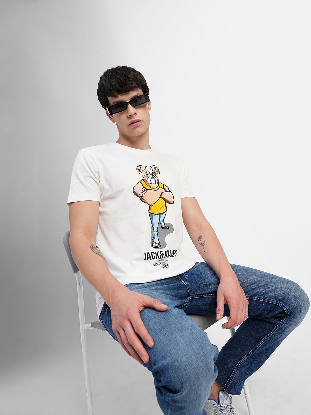 White Graphic Print Crew Neck T-shirt - S