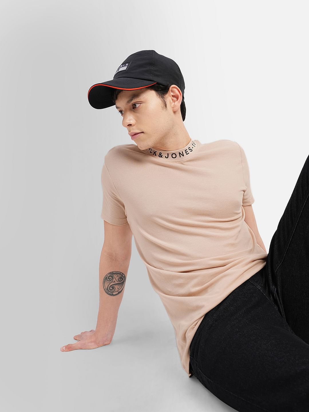 Brown Logo Print Crew Neck T-shirt - S