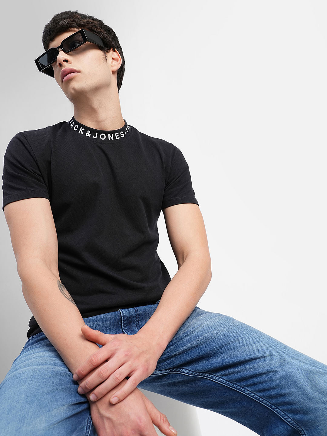 Black Logo Print Crew Neck T-shirt - S
