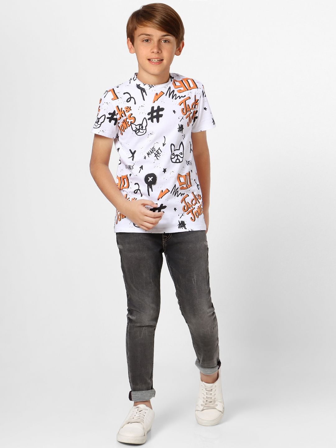 Boys White Graphic Print Crew Neck T-shirt - 9/10Y