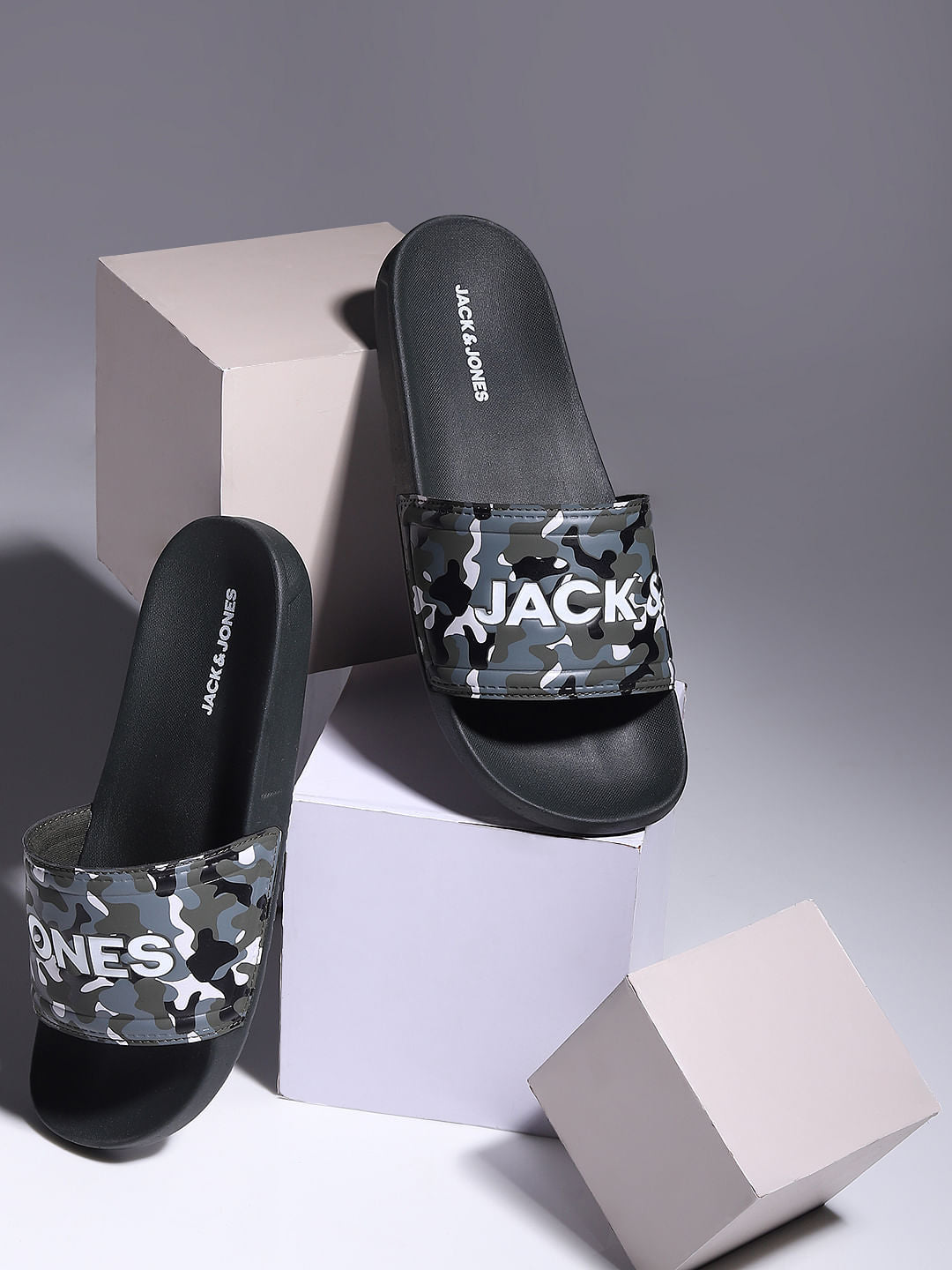 Green Camo Print Sliders - 6
