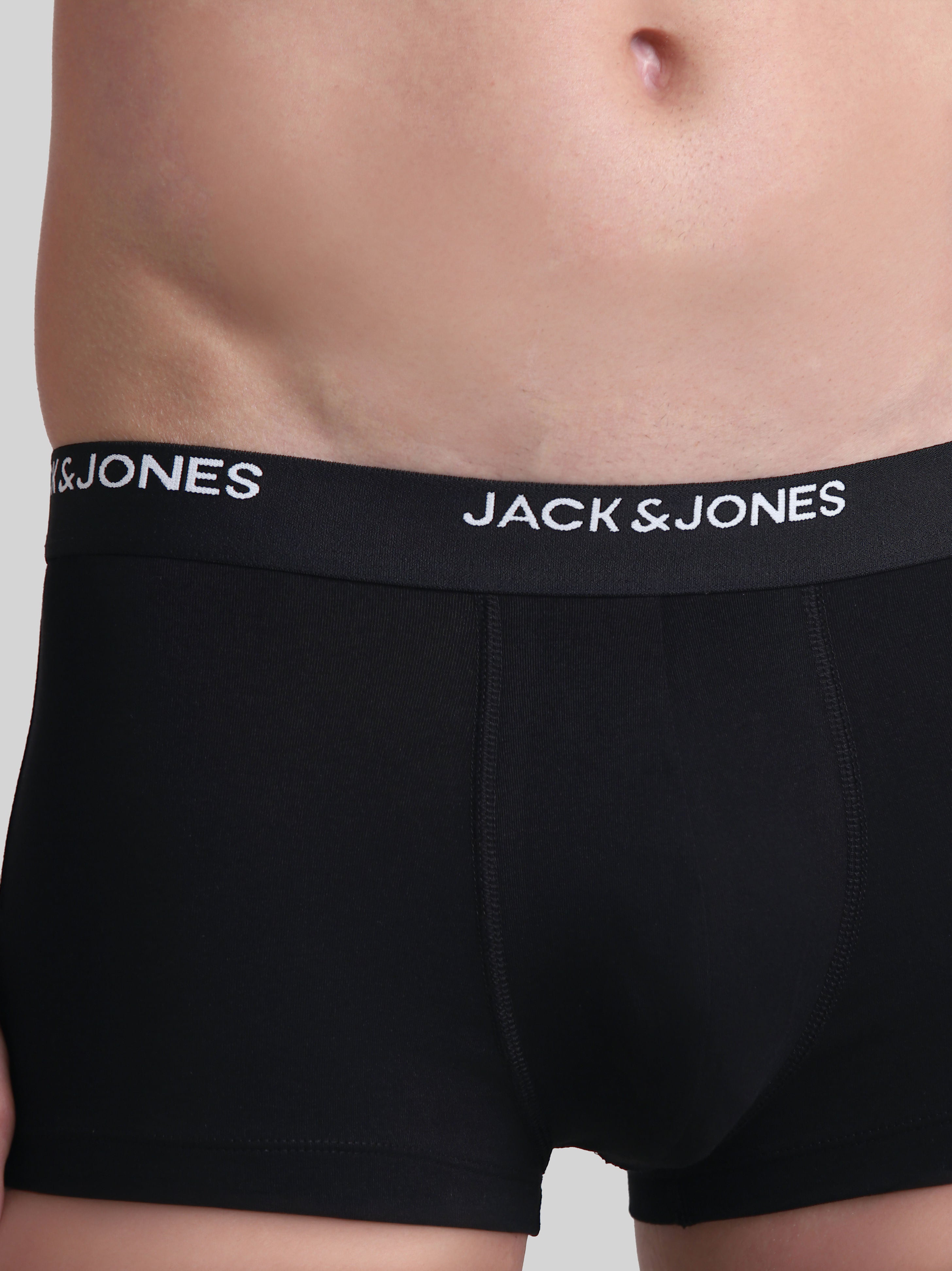 Pack Of 2 Black Trunks