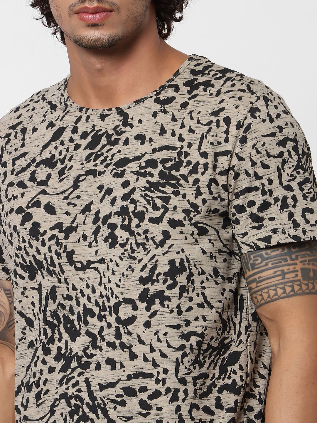 Brown Abstract Print Crew Neck T-shirt