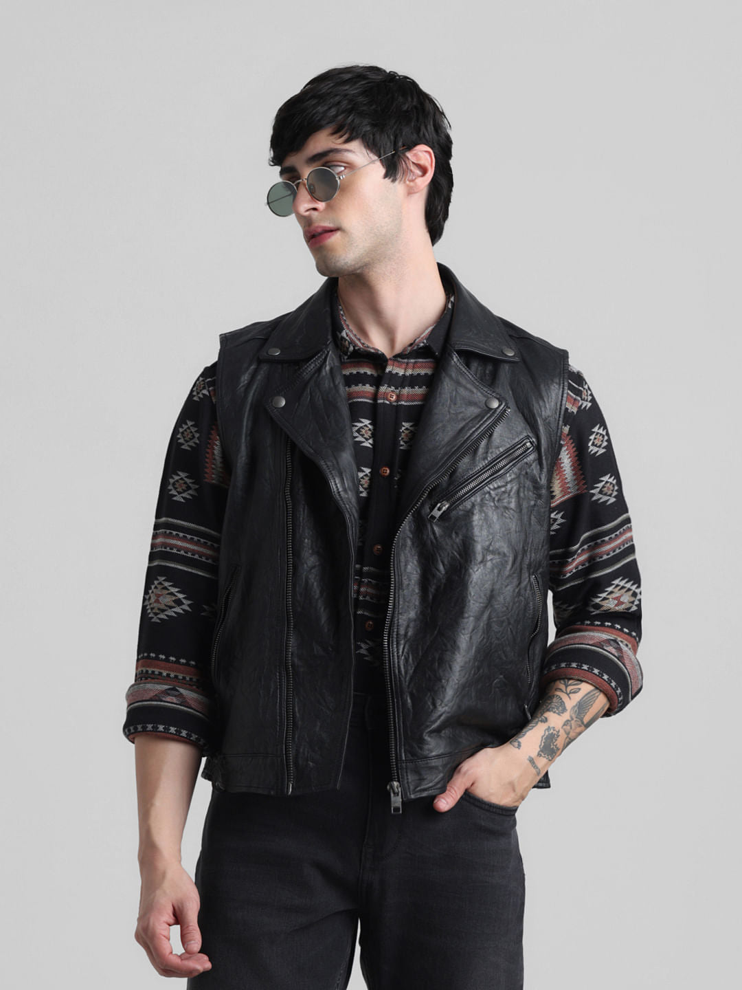 Black Leather Sleeveless Biker Jacket - S