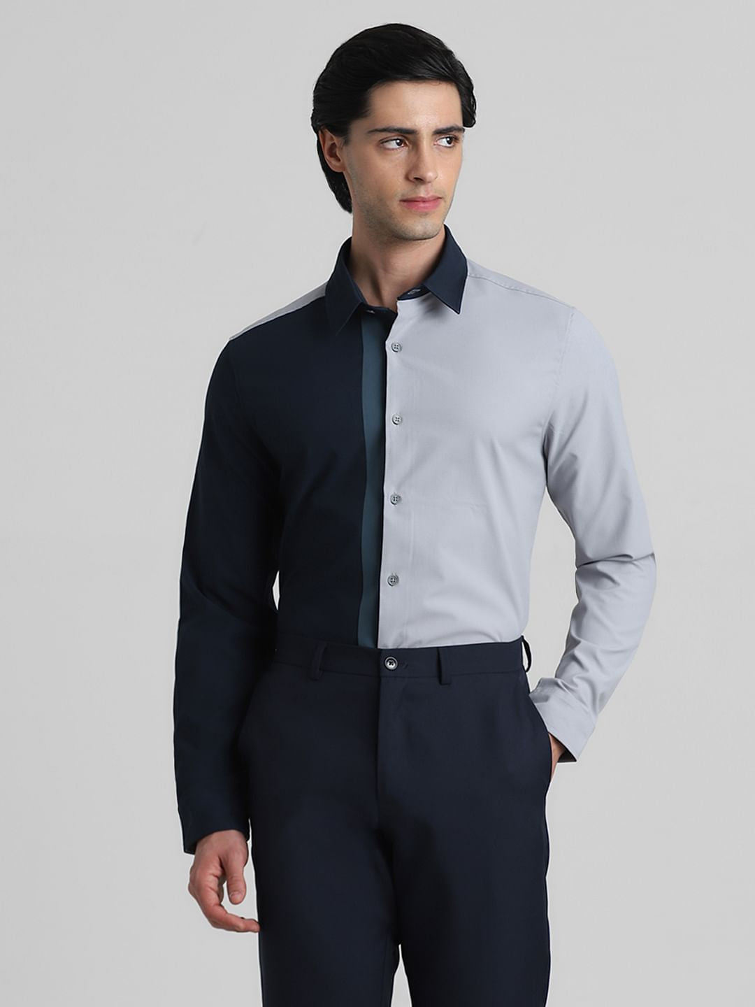 Blue Colourblocked Slim Full Sleeves Shirt