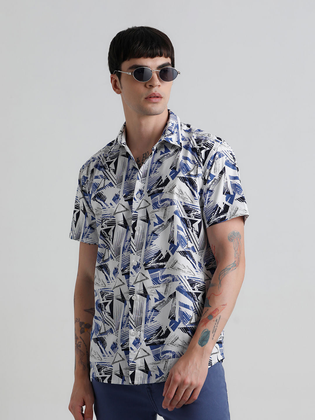 URBAN RACERS by JACK&JONES White Abstract Print Short Sleeves Shirt - S