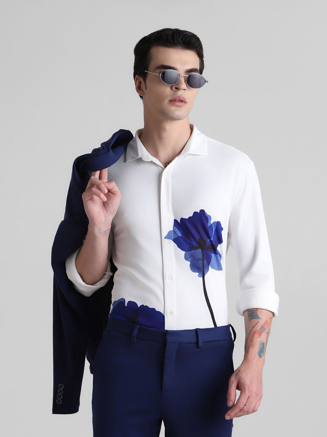 White Floral Full Sleeves Knitted Shirt - S