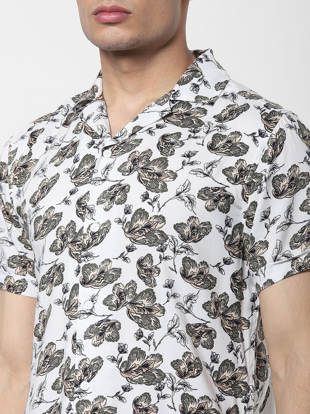 White Floral Short Sleeves Shirt