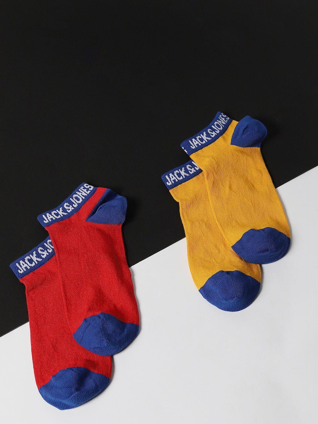 Pack Of 2 Colourblocked Ankle Length Socks - ONE