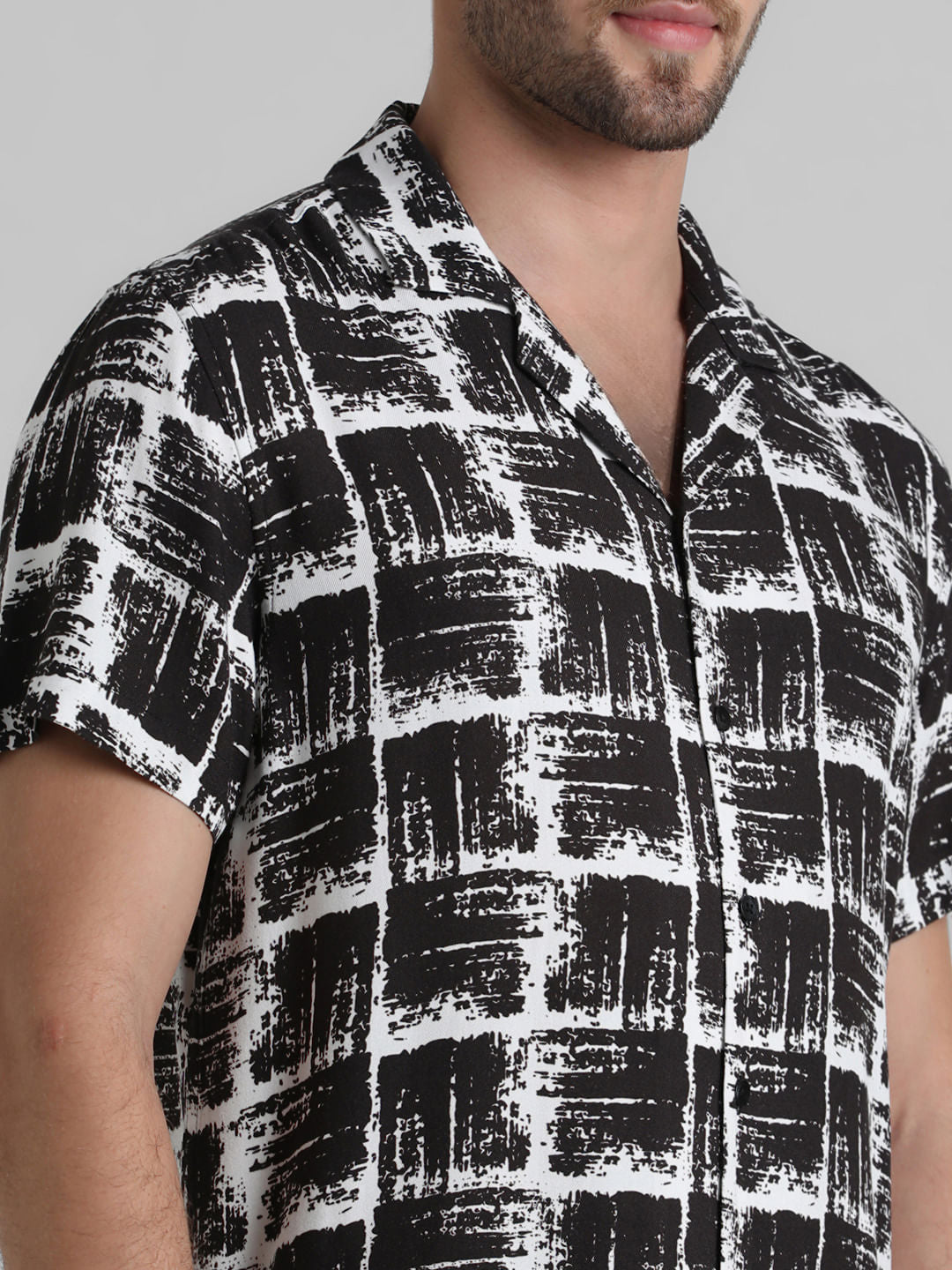 Black Abstract Print Casual Shirt