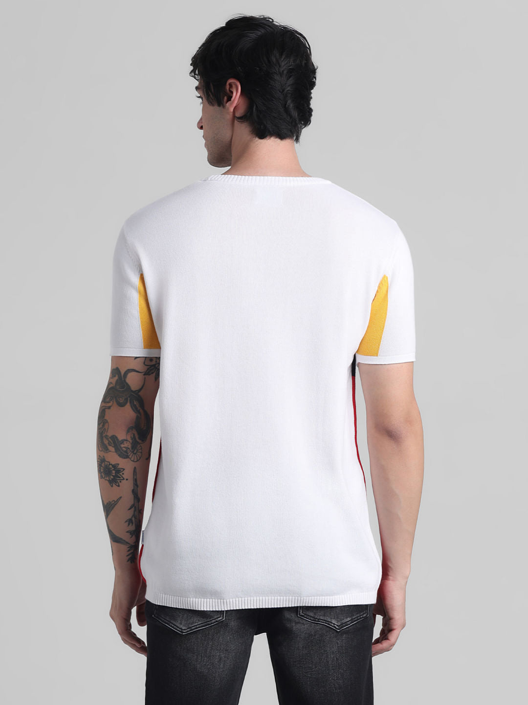 Red Colourblocked Knitted T-shirt