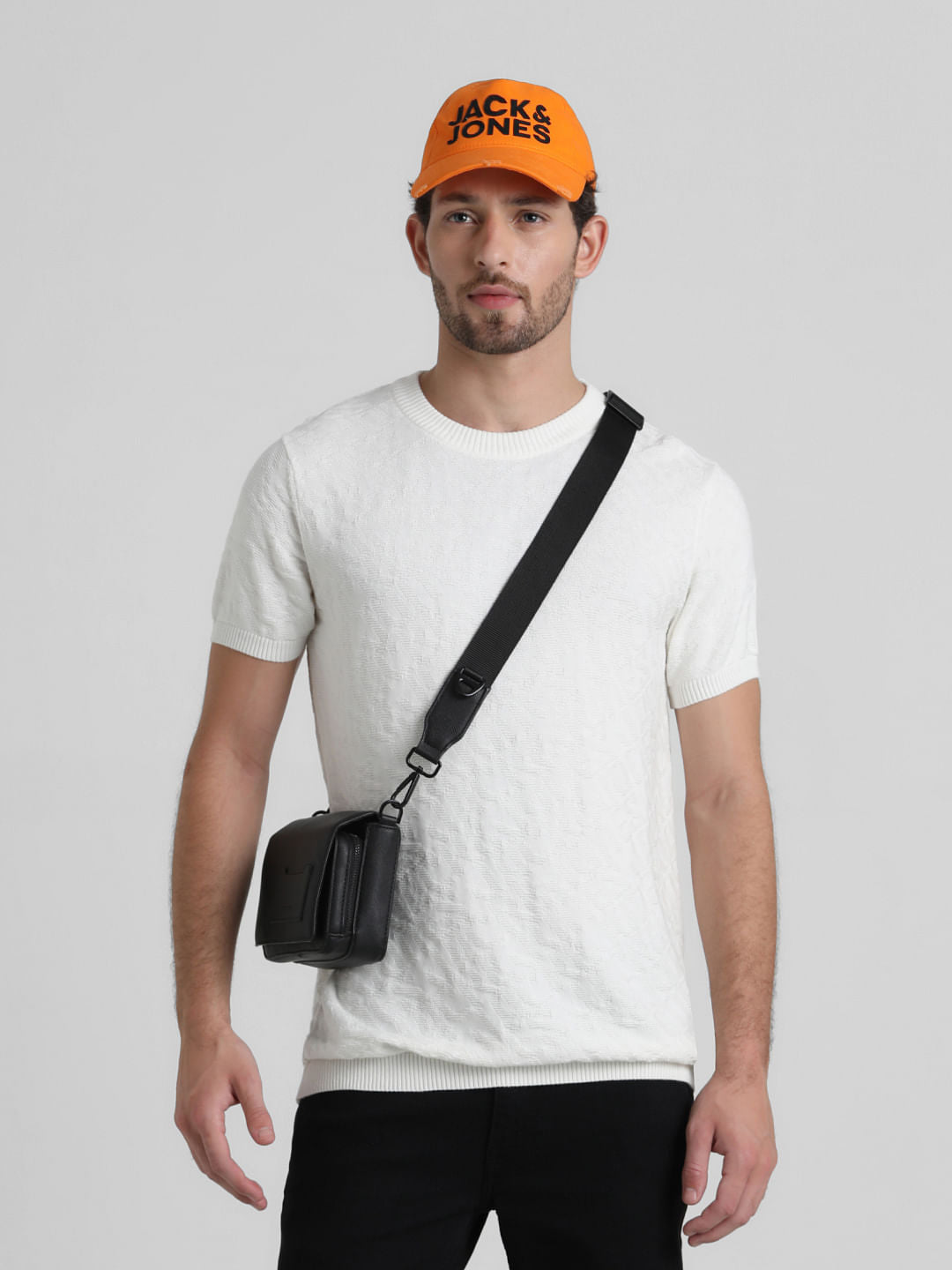 White Textured Knitted T-shirt - S