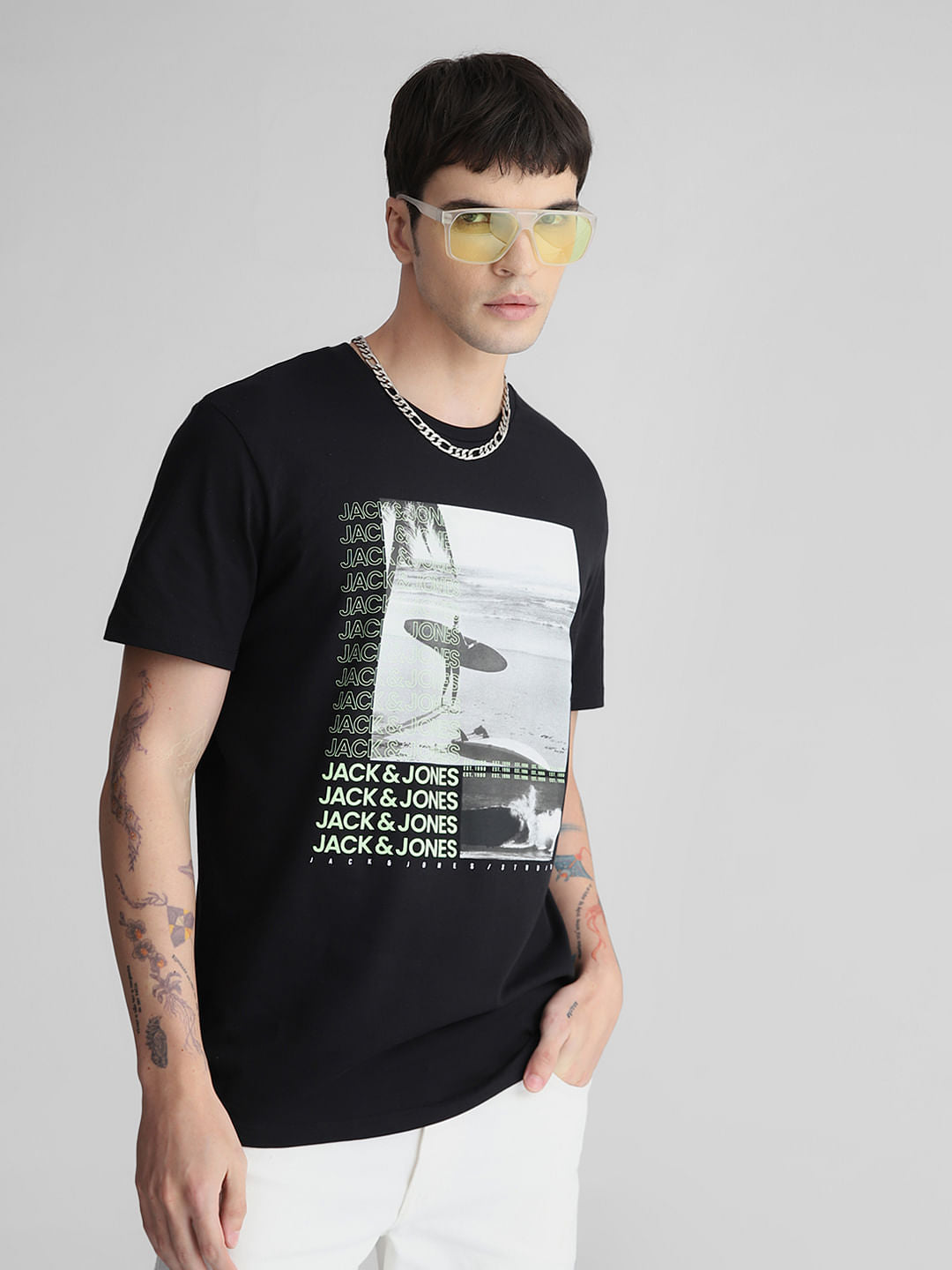 Black Graphic Print Crew Neck T-shirt - S