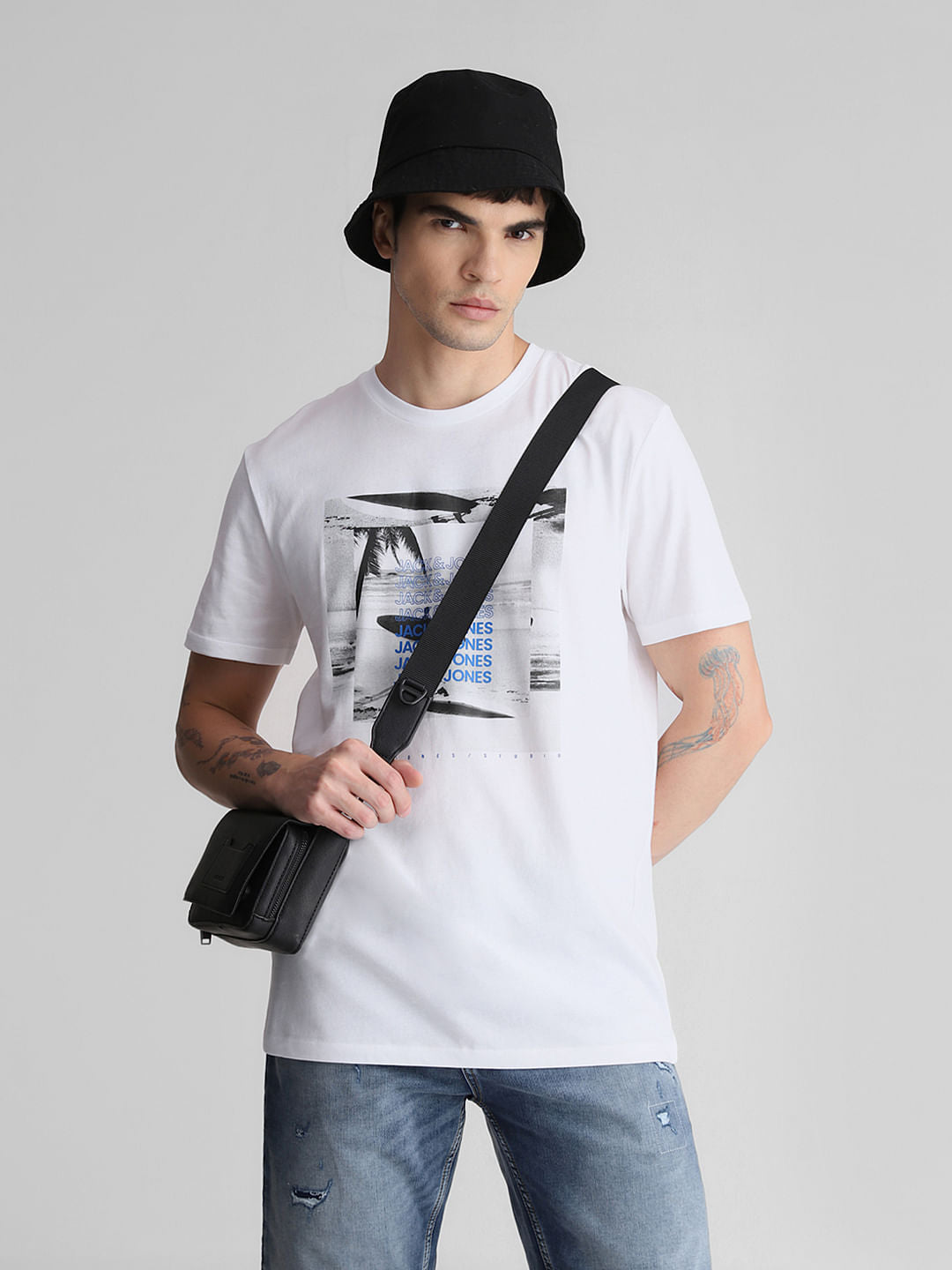 White Graphic Print Crew Neck T-shirt - S