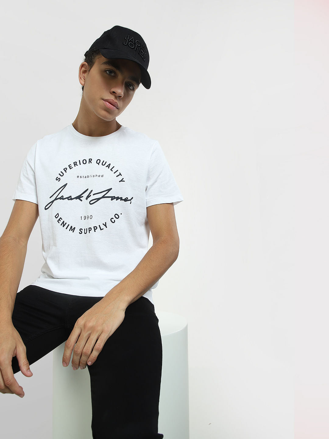 White Logo Print Crew Neck T-shirt - S