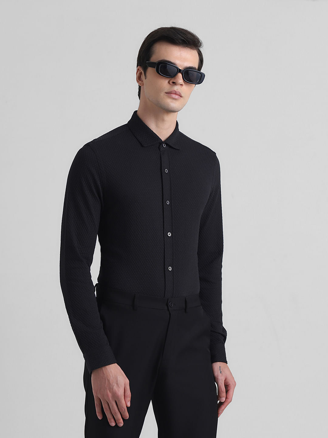 Black Knitted Full Sleeves Shirt - S