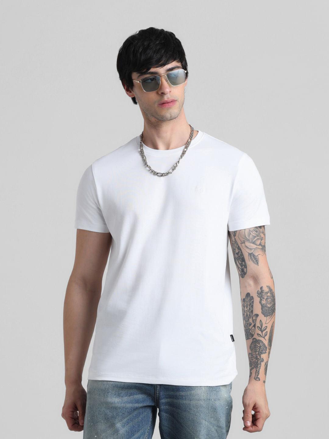 White Crew Neck T-shirt - S