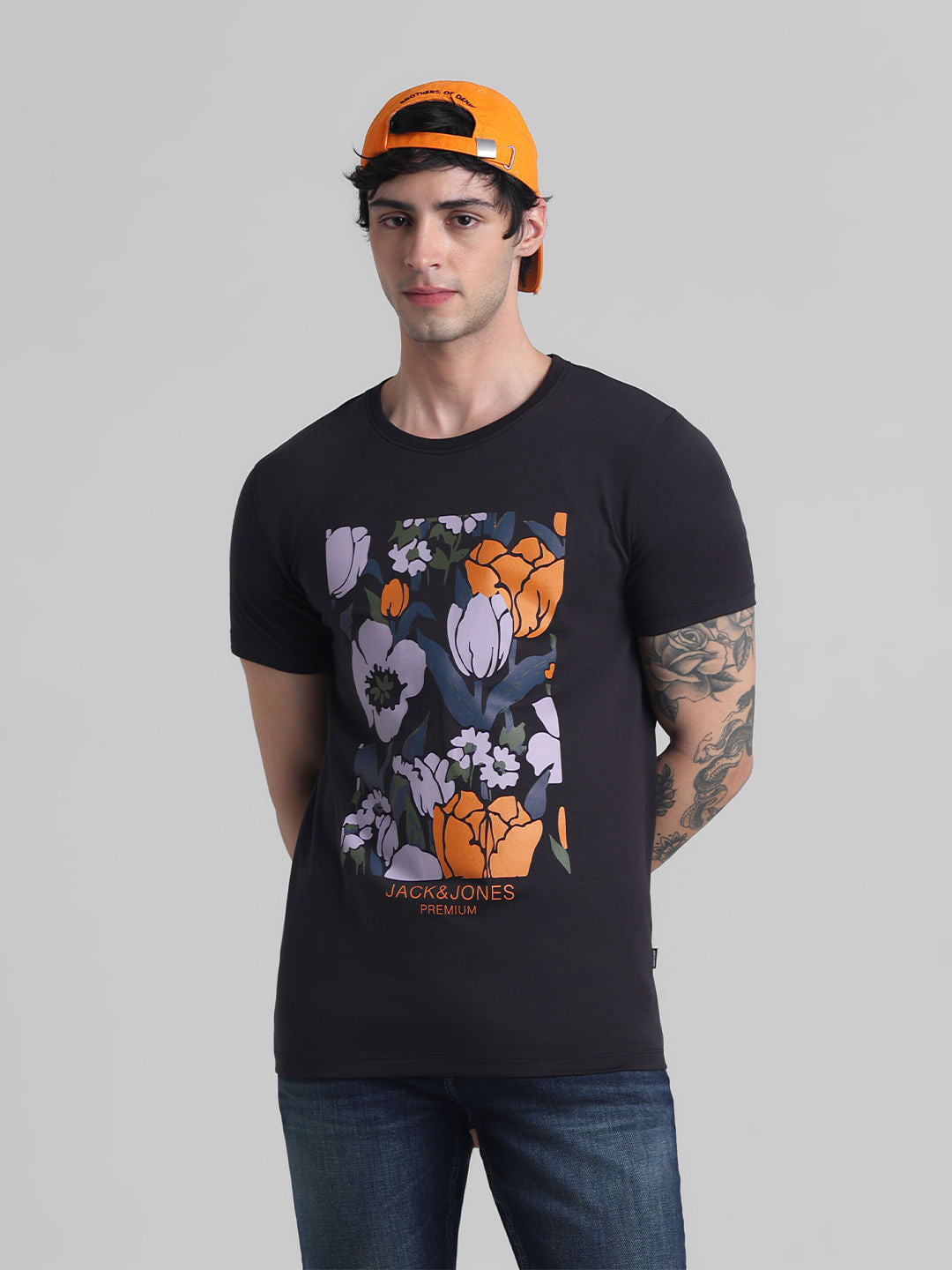 Black Floral Print T-shirt - S