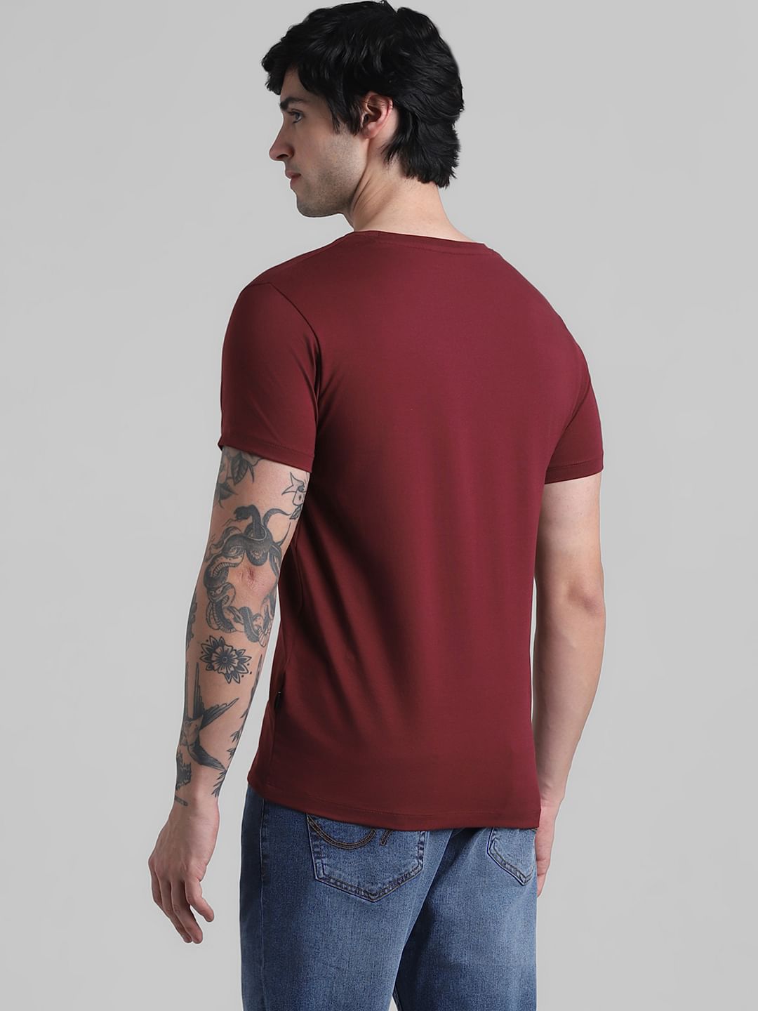 Maroon Graphic Print T-shirt