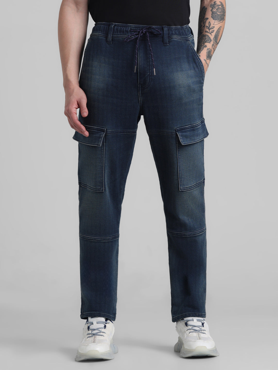 Men's Slim Fit Cargo Denim Joggers In Dark Blue - 28/30