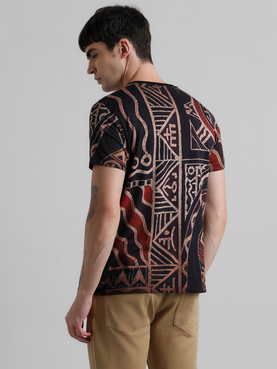 Black Abstract Print T-shirt