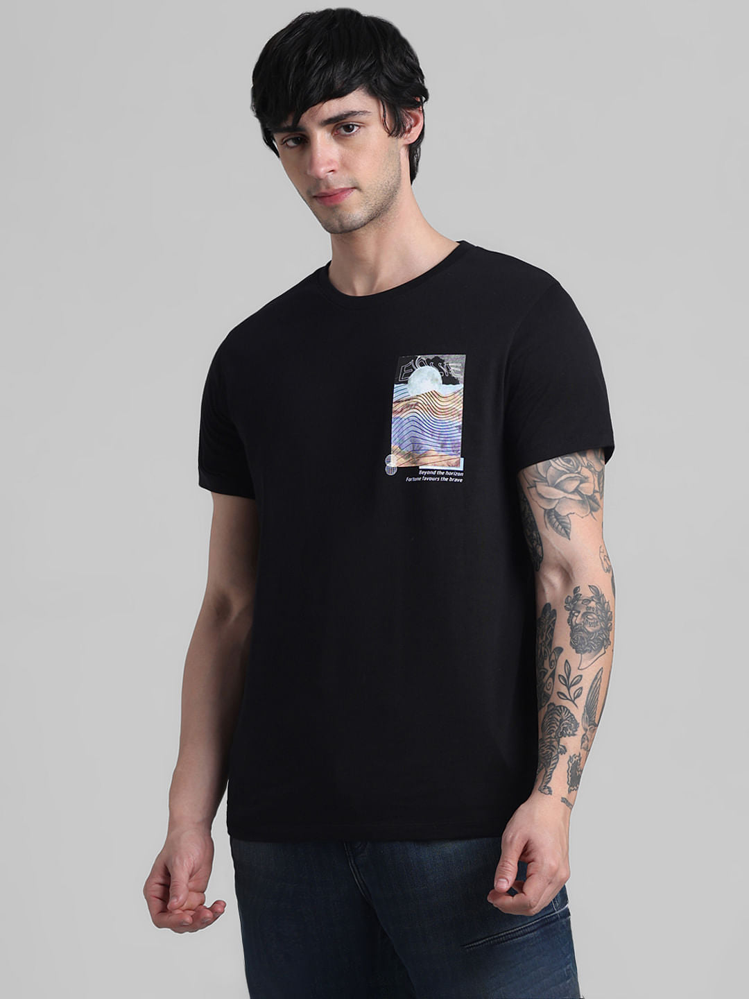 Black Graphic Print T-shirt