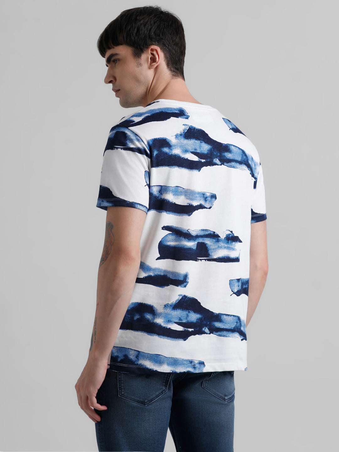 White Abstract Print T-shirt
