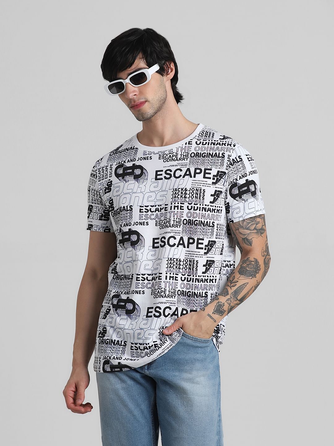 White Typographic Print T-shirt - S