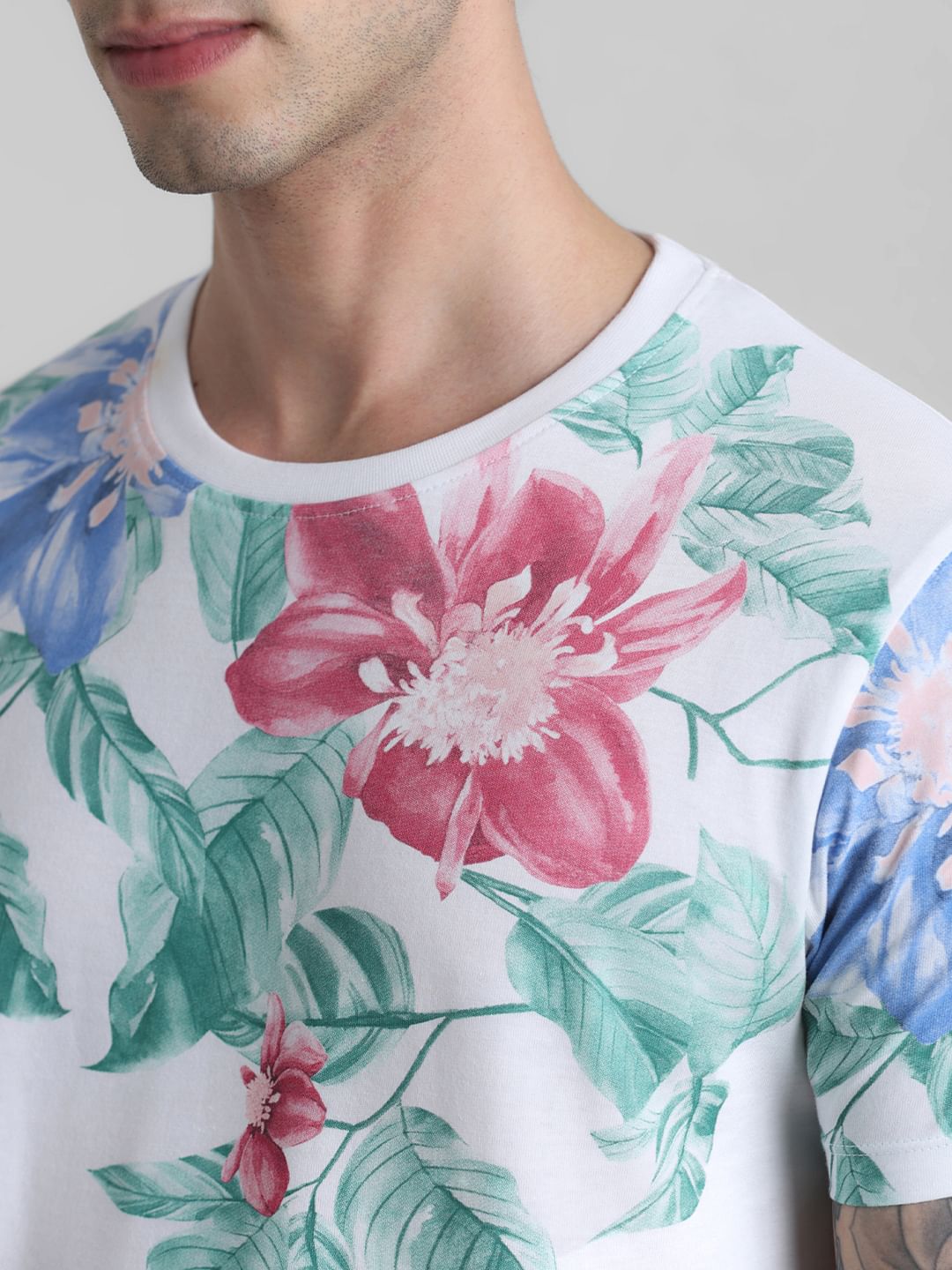White Floral Print Crew Neck T-shirt